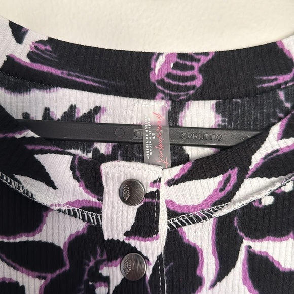 FP Movement Rally Printed Layer top Small - Picture 7 of 8